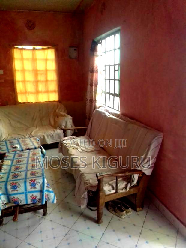 2bdrm Bungalow in Ndarasha, Murera for sale