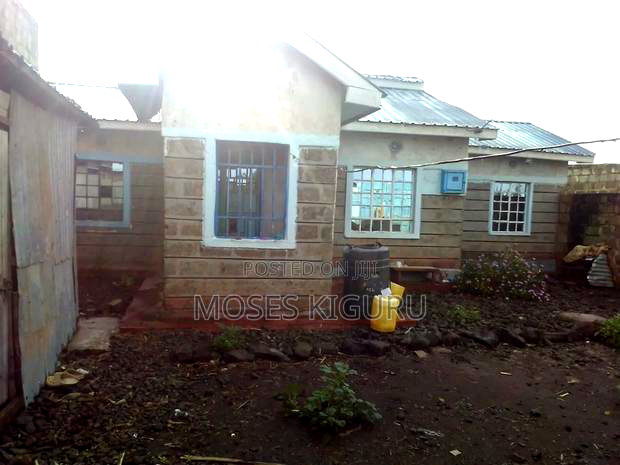 2bdrm Bungalow in Ndarasha, Murera for sale