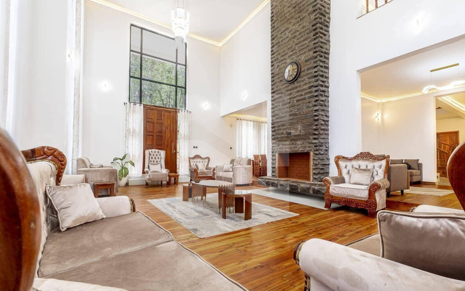 7-Bed Ultra-Luxury Townhouse Overlooking Oloolua Forest – Karen