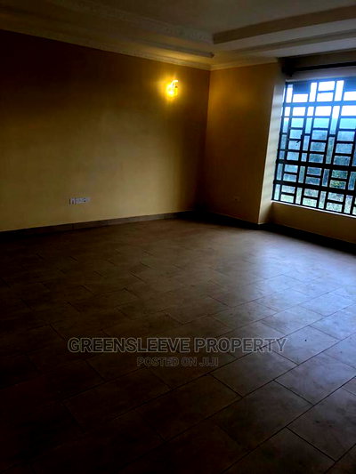 3bdrm Apartment in Kerarapon for rent - Image 2