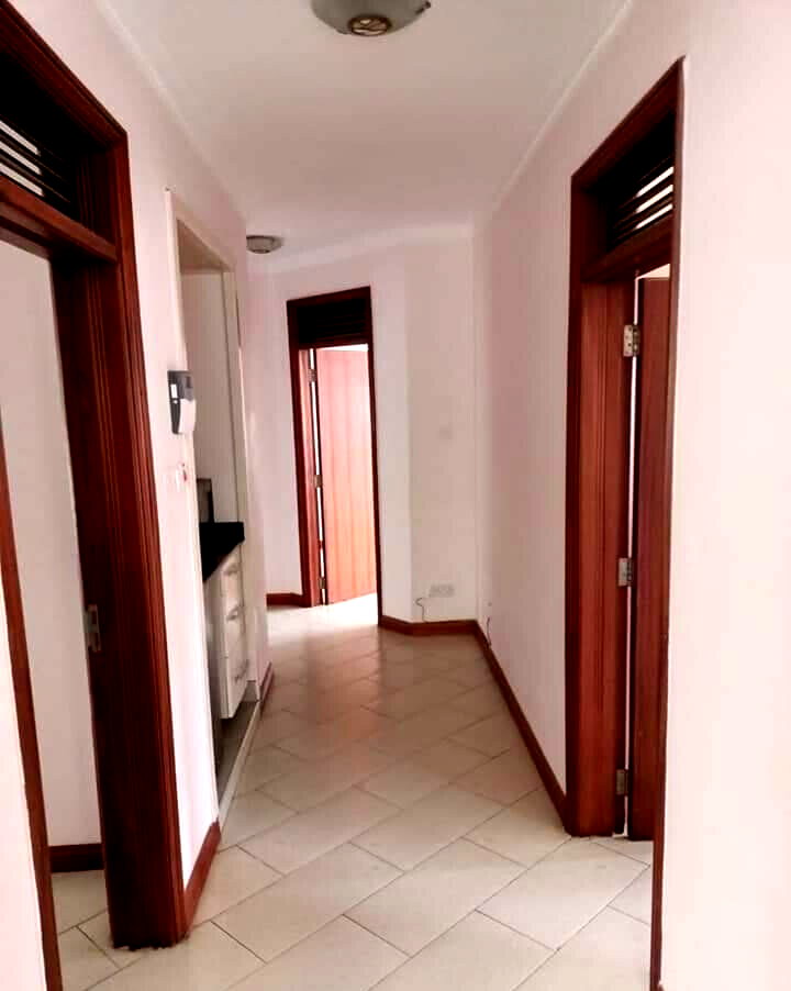 5BR Townhouse with Pool & Clubhouse – Riverside Gated Community