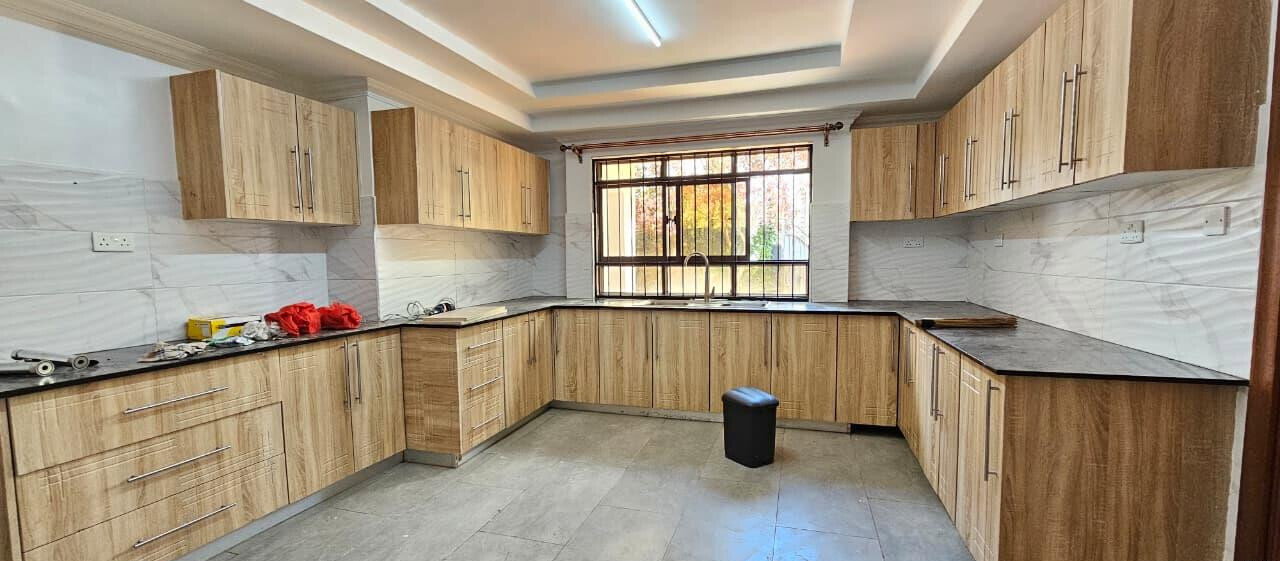 Spacious 7BR Garden Home