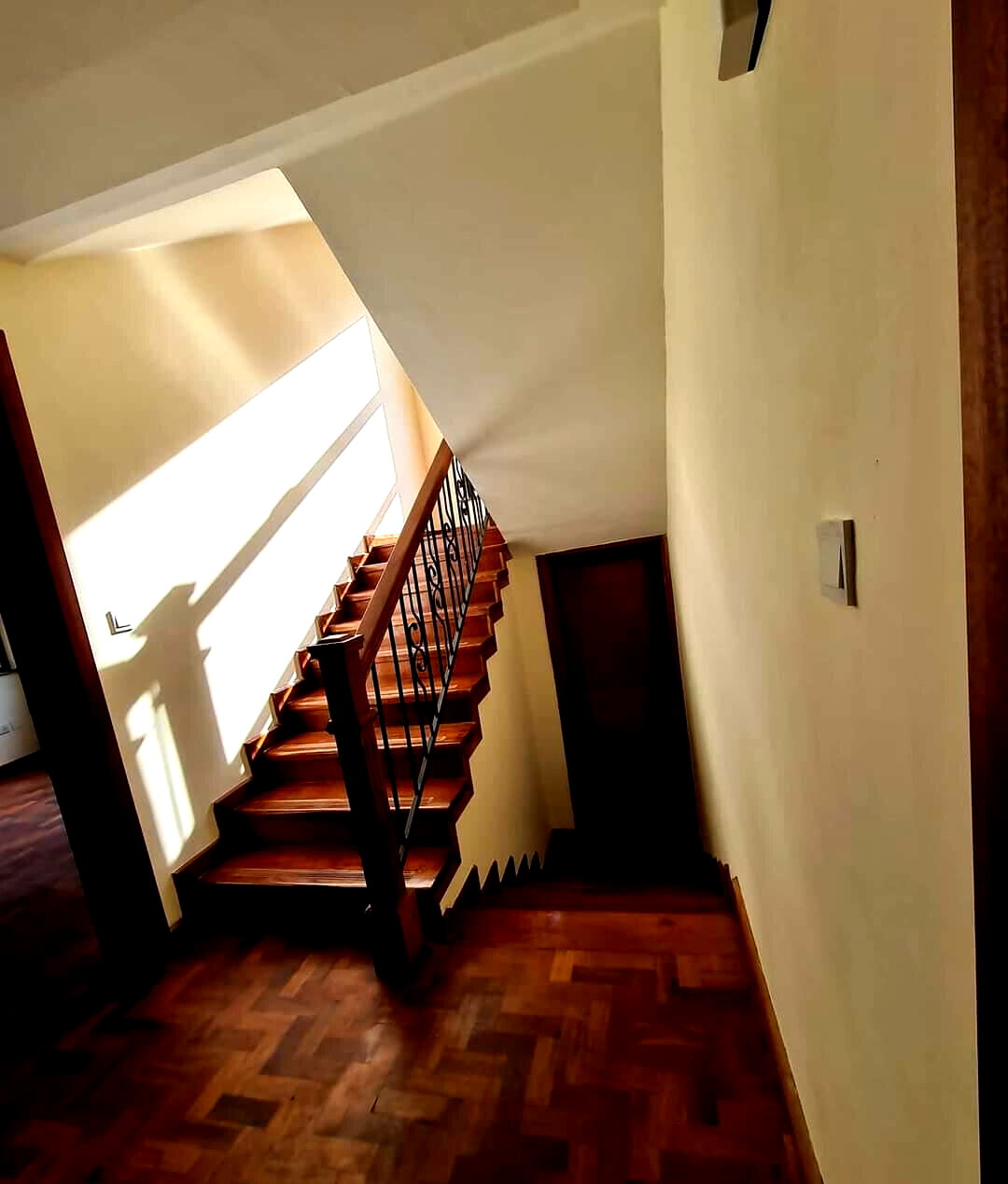 5-Ensuite Townhouse with Mature Garden & Generator - Lavington