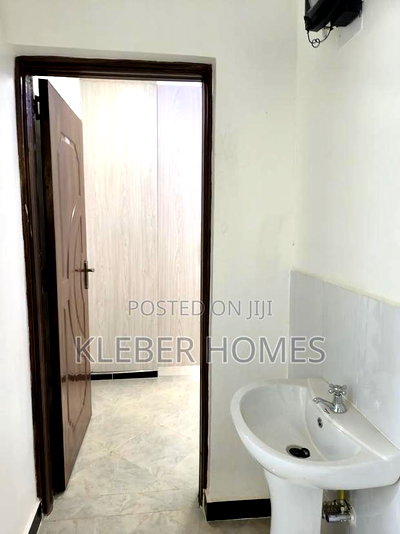 3bdrm Bungalow in Ruiru Matangi for sale - Image 10