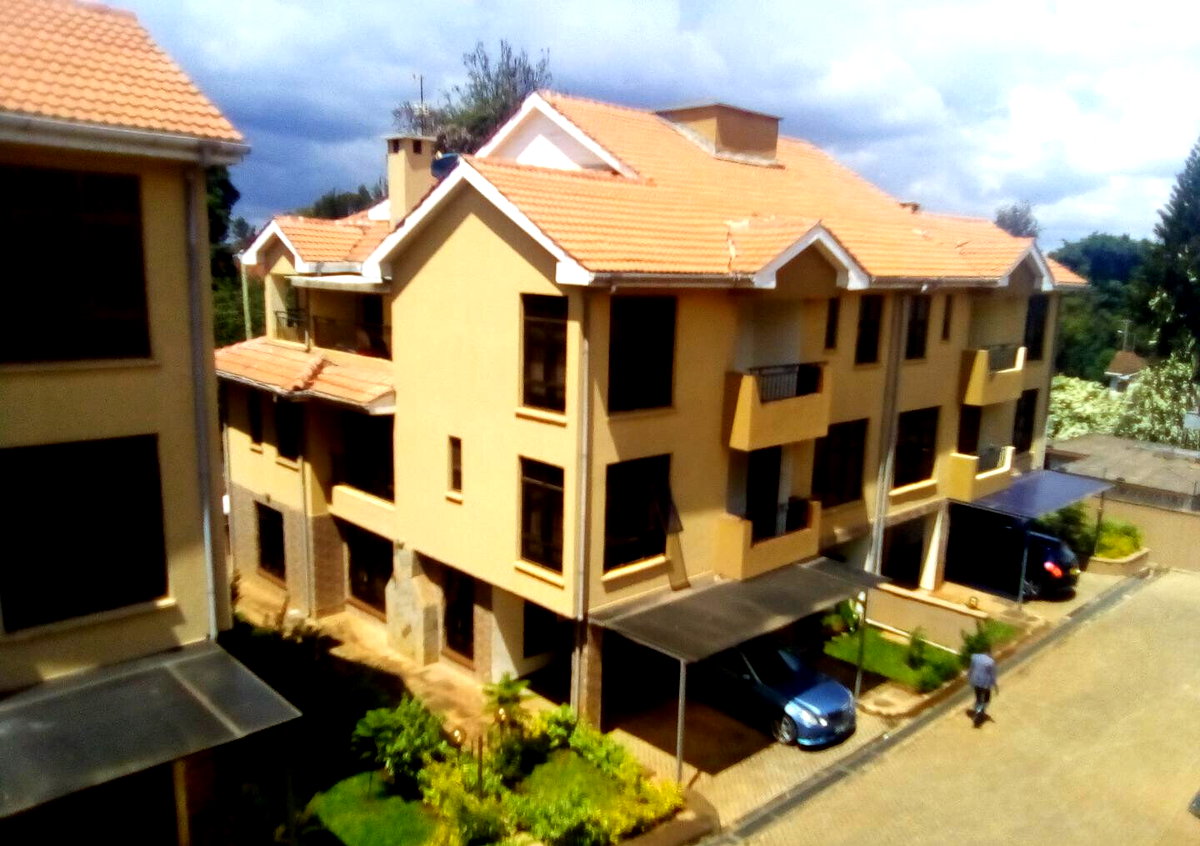 16-Unit Enclave: 5-Ensuite Townhouse with Study & Pantry - Lavington