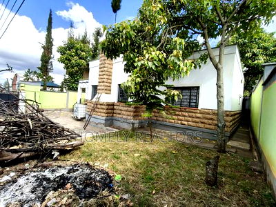 3bdrm Bungalow in Ngong, Olkeri for sale - Image 2