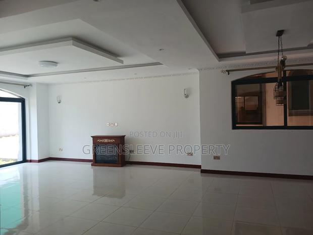 5bdrm House in Kilimain, Kilimani for rent