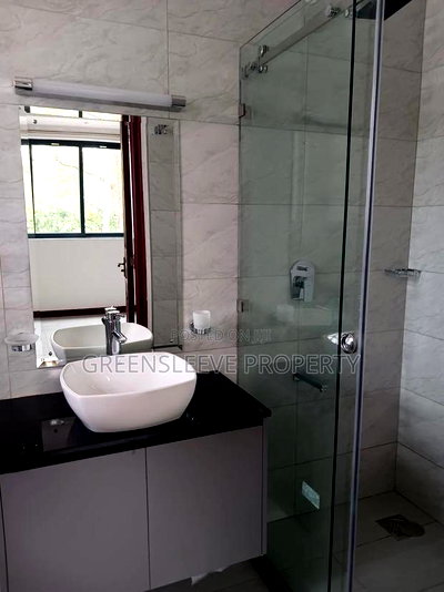 5bdrm House in Kilimain, Kilimani for rent - Image 17