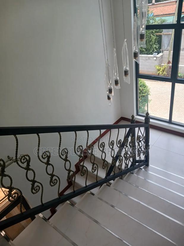 5bdrm House in Kilimain, Kilimani for rent