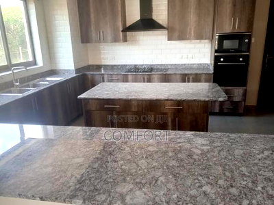 5bdrm Duplex in Lavington for rent - Image 5