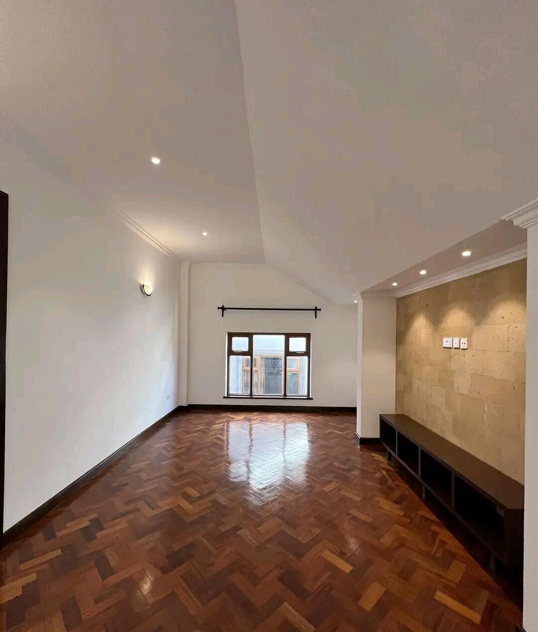 5-Ensuite Villa with Solar & Borehole in Gated Community - Lavington