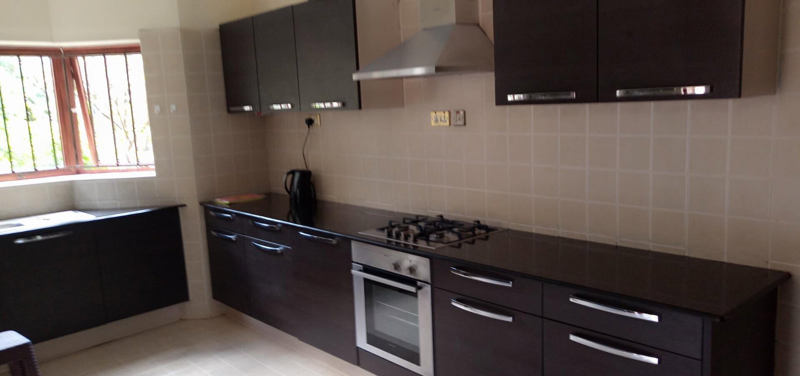 5BR Townhouse with Clubhouse & Pool in Runda Park - Mimosa Road