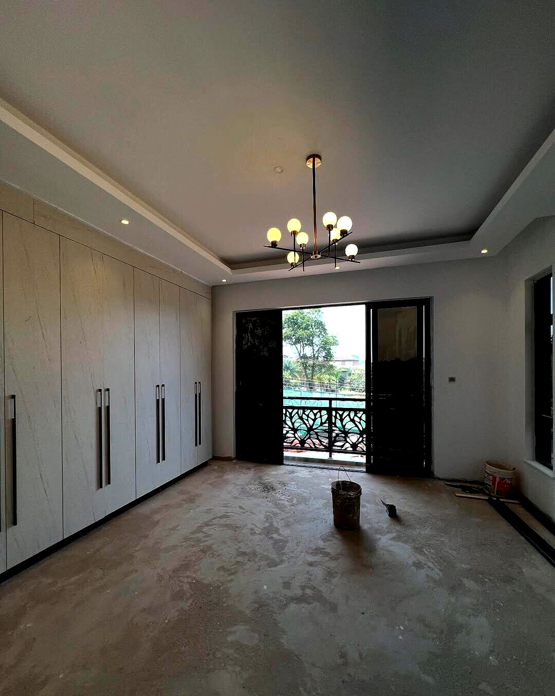 5-Ensuite Townhouse with Private Pool & DSQ - Lavington