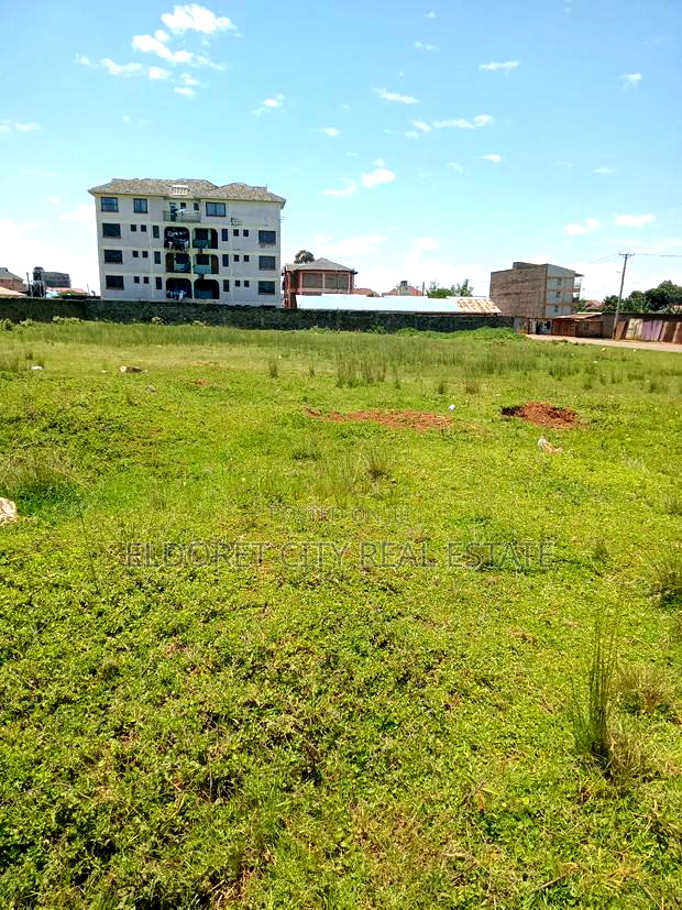 One Acre Near Eldoret Polythenic 50 Metres From Tarmac