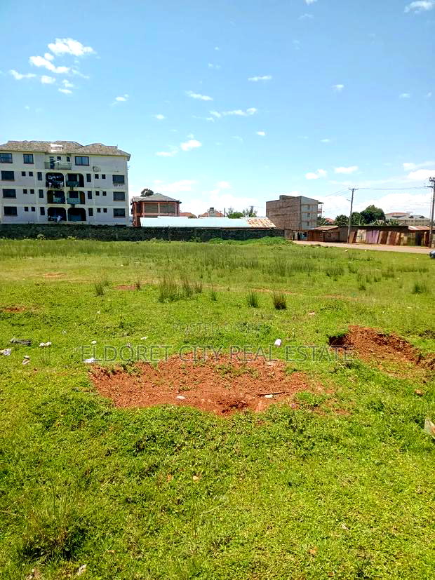 One Acre Near Eldoret Polythenic 50 Metres From Tarmac