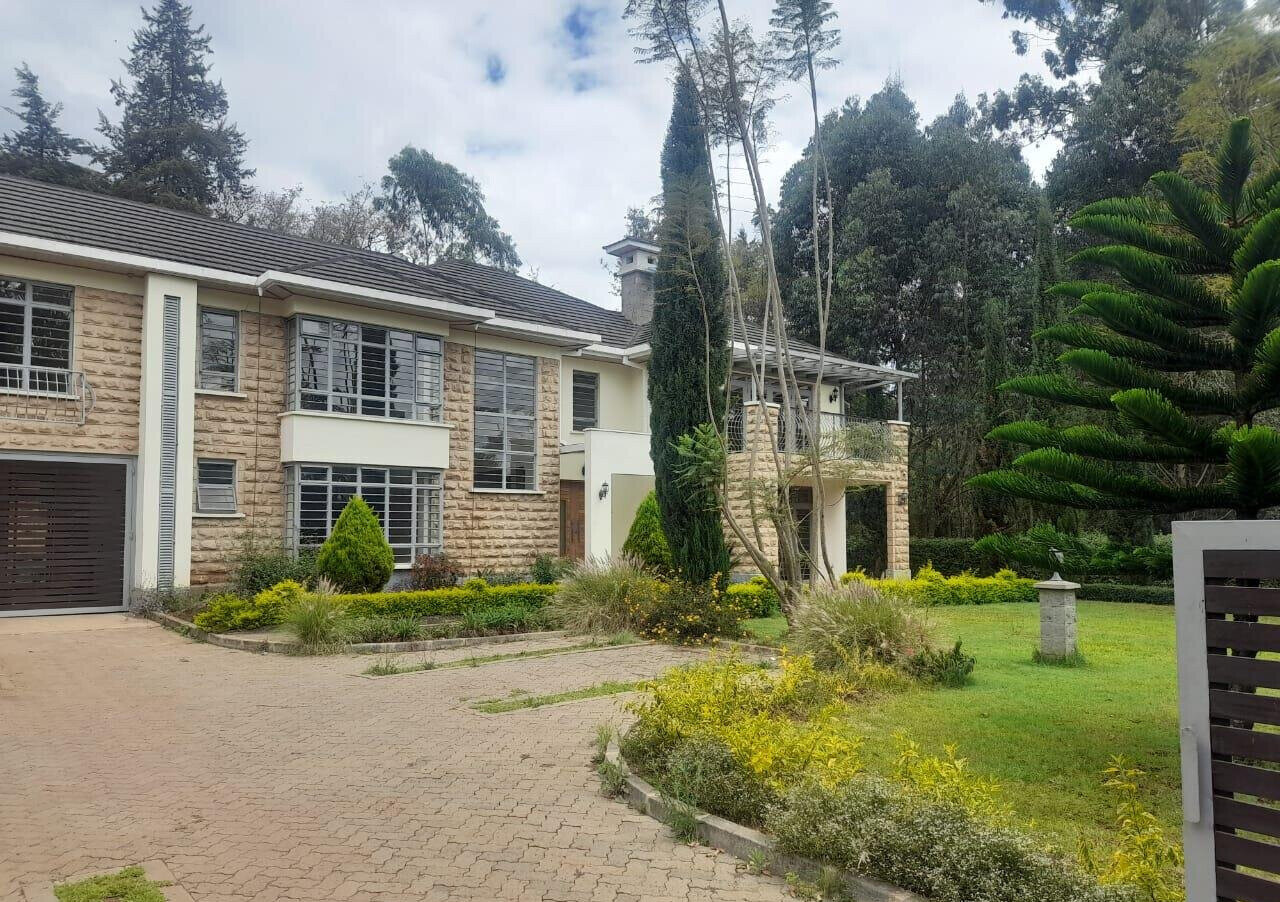 Half Acre 5BR Haven at KSh 450K