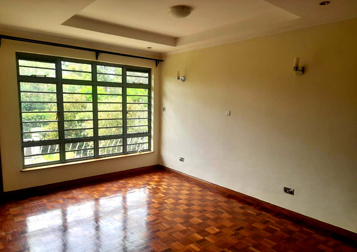 Half Acre 5BR Haven at KSh 450K