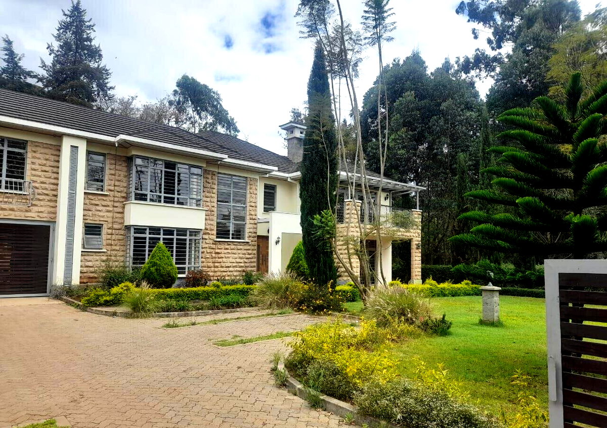 Half Acre 5BR Haven at KSh 450K