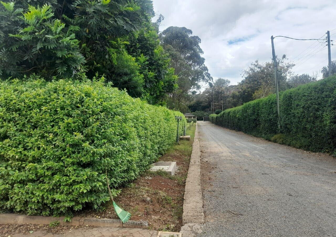 Half Acre 5BR Haven at KSh 450K