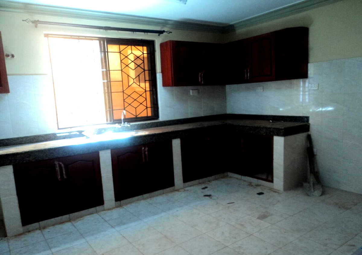 1.1 Acre Garden Home for Rent