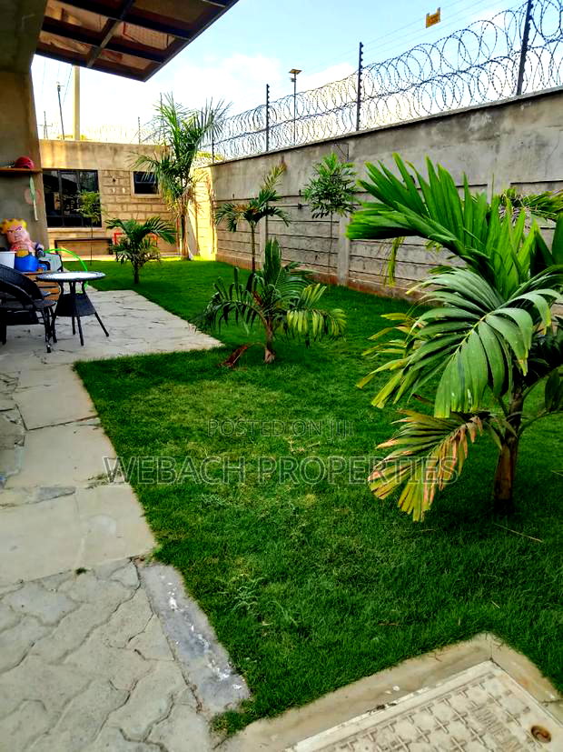 5bdrm Townhouse/Terrace in Syokimau for sale