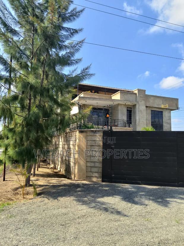 5bdrm Townhouse/Terrace in Syokimau for sale