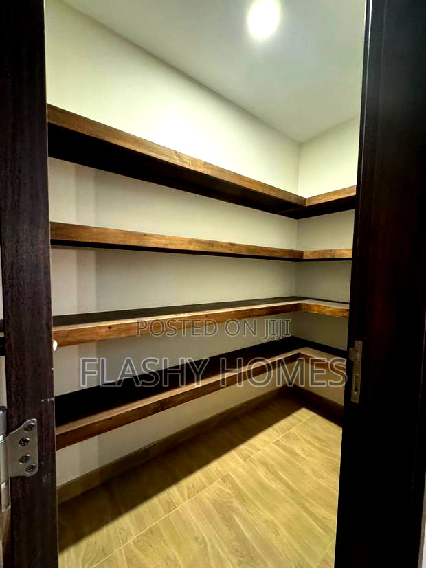 3bdrm Apartment in Westlands for sale