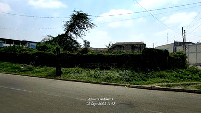 Road a 0.5 Corner Plot for Sale - Image 4