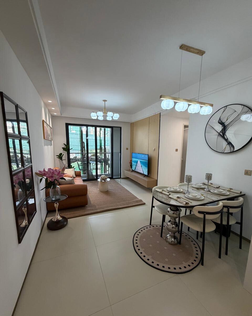2BR Luxury Apartment with High-Speed Lifts & City Views - Westlands
