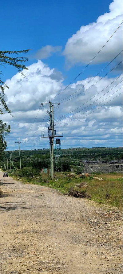 Prime Land in Kitengela, Below 1 Million - Image 5