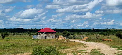 Prime Land in Kitengela, Below 1 Million - Image 3