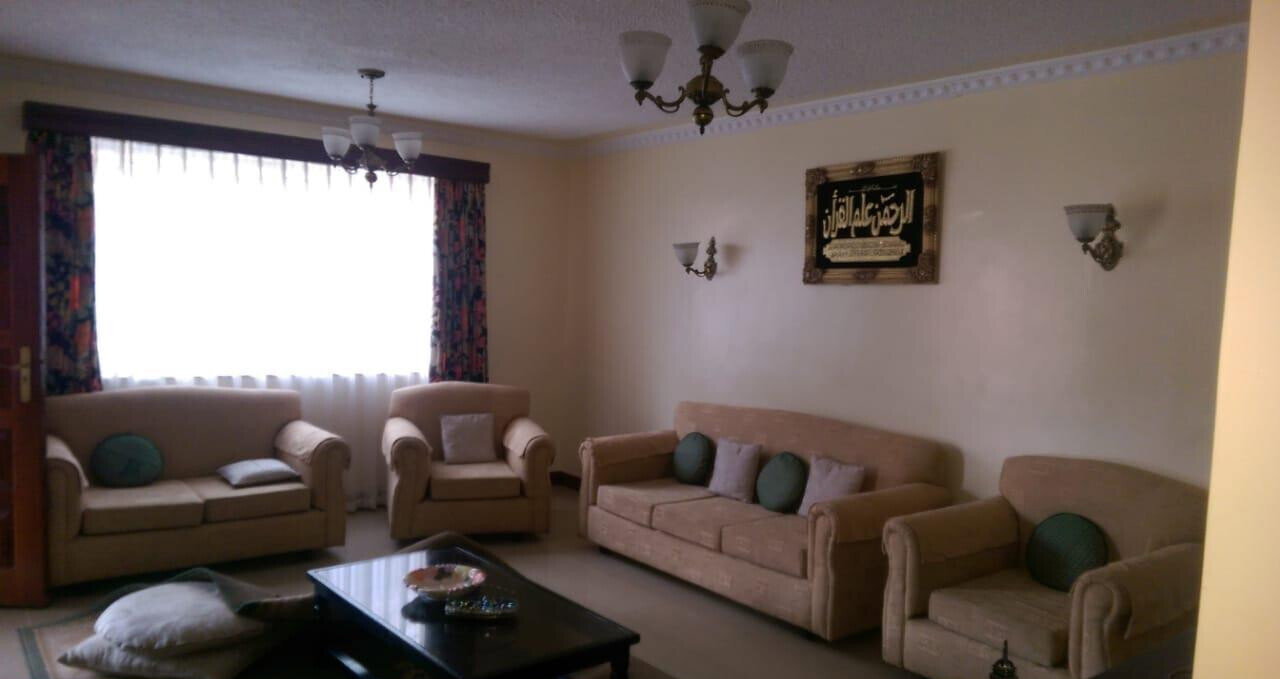 4BR Townhouse with Borehole & Near Shopping - Kileleshwa