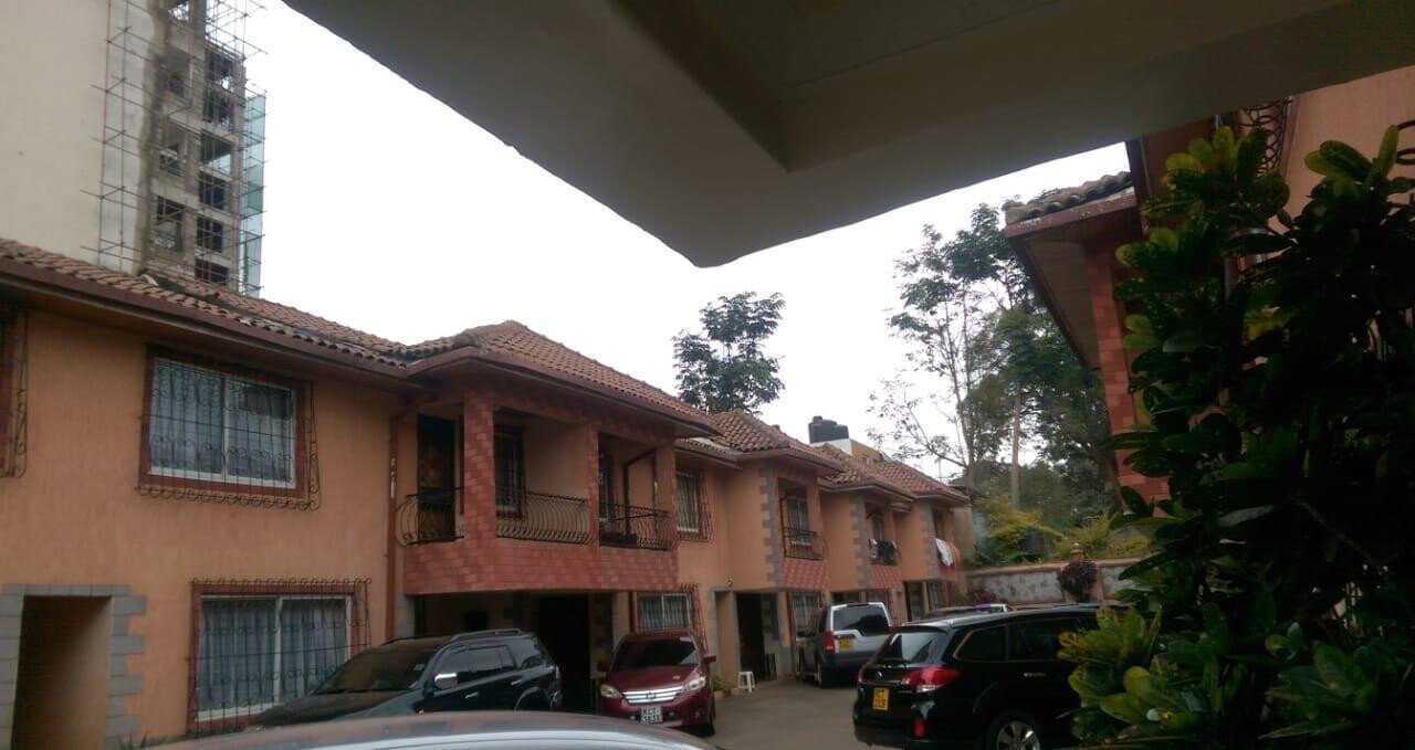 4BR Townhouse with Borehole & Near Shopping - Kileleshwa