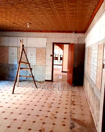 Spaces Available for Restaurants - Image 4