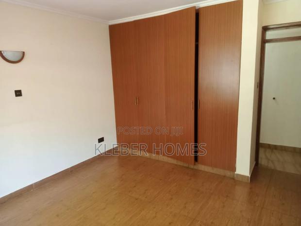 4bdrm Mansion in Runda for rent