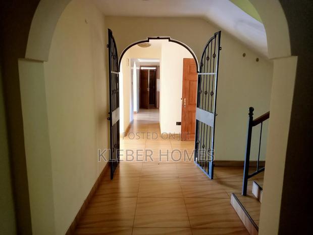 4bdrm Mansion in Runda for rent