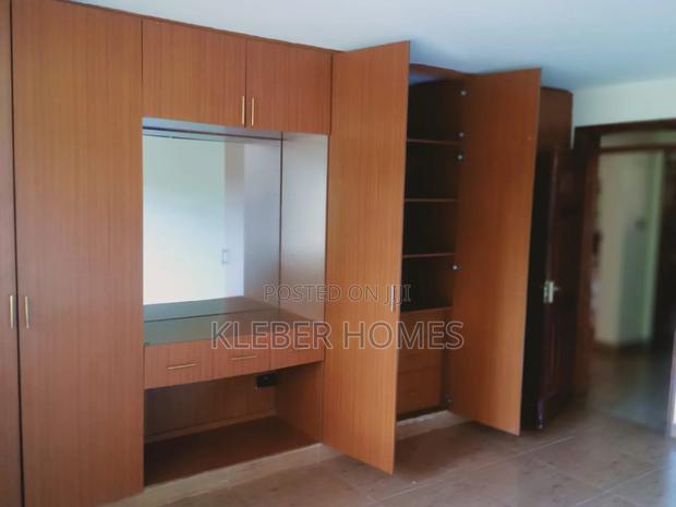 4bdrm Mansion in Runda for rent