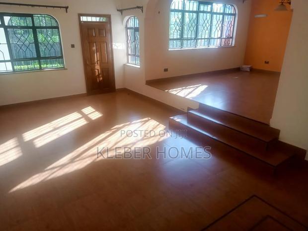 4bdrm Mansion in Runda for rent