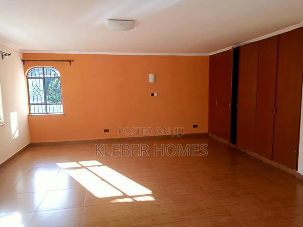 4bdrm Mansion in Runda for rent