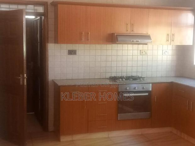 4bdrm Mansion in Runda for rent