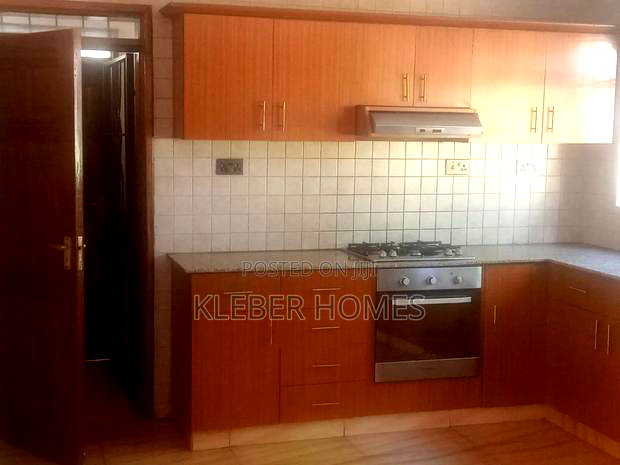 4bdrm Mansion in Runda for rent