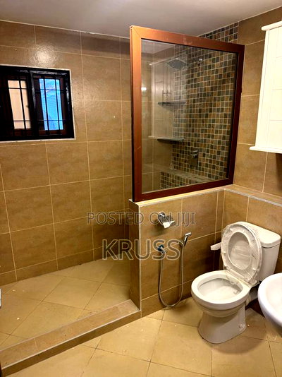 4bdrm Maisonette in Nyali for rent - Image 9