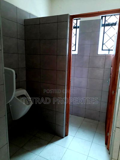 11,696 SQF Godown /Warehouse for Sale in Baba Dogo. - Image 8