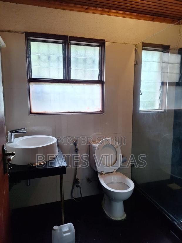 5bdrm Maisonette in Kilimani, Hurlingham for sale