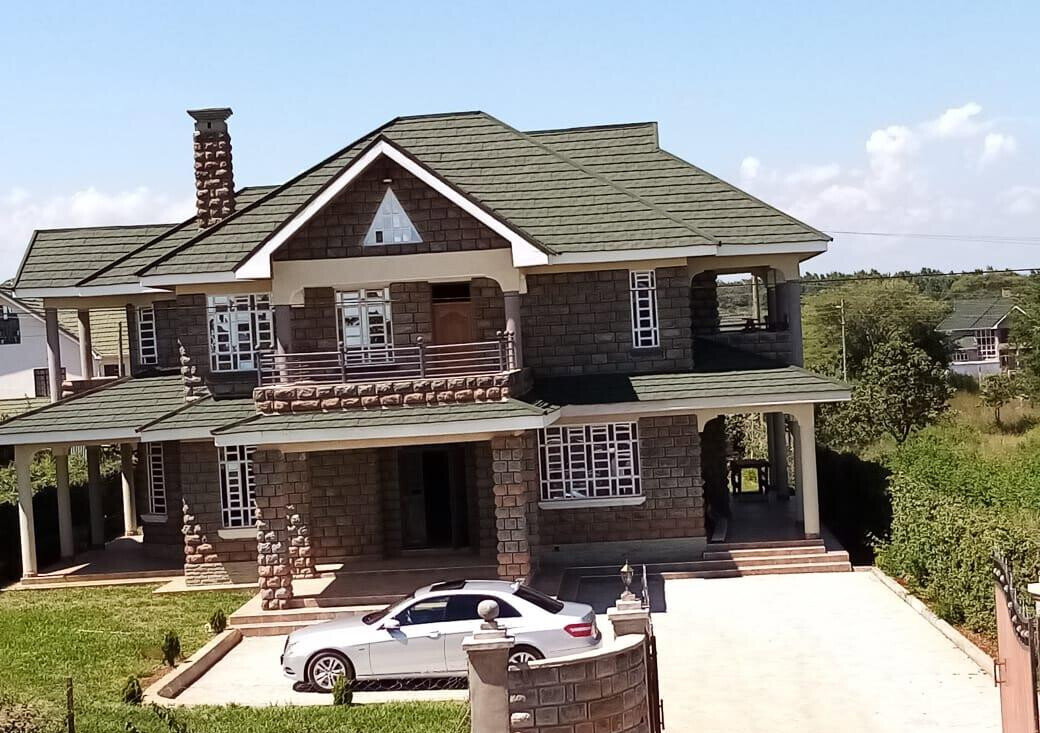 5-Bed All-Ensuite Maisonette with DSQ & Golf Access - Thika