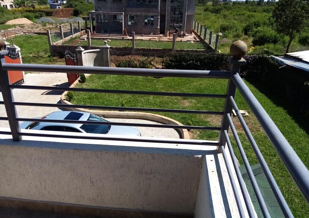 5-Bed All-Ensuite Maisonette with DSQ & Golf Access - Thika