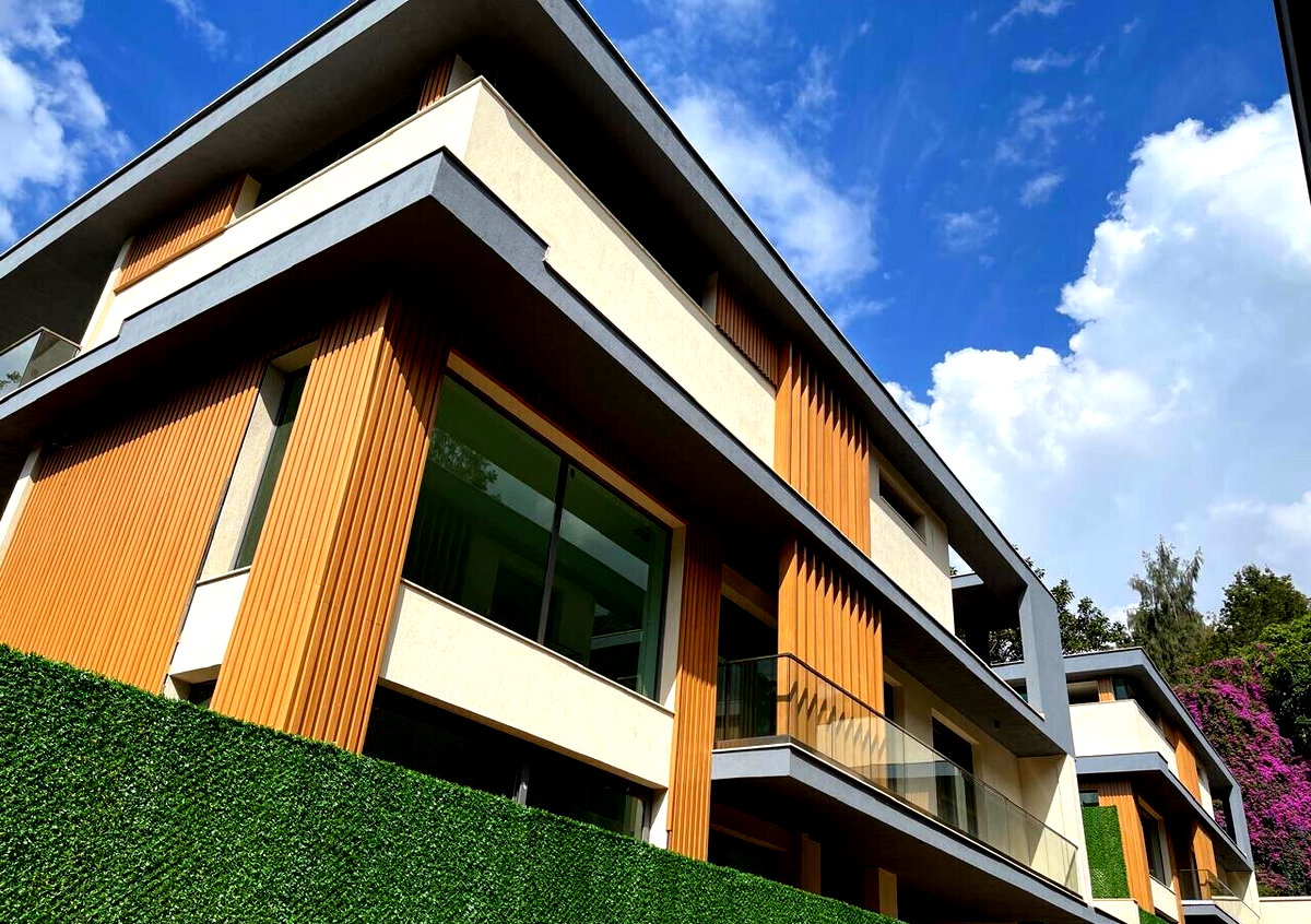 5-Ensuite Townhouse with Private Garden & DSQ - Lavington Gated