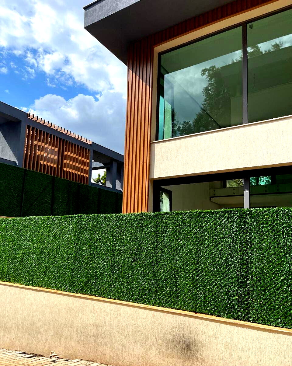 5-Ensuite Townhouse with Private Garden & DSQ - Lavington Gated