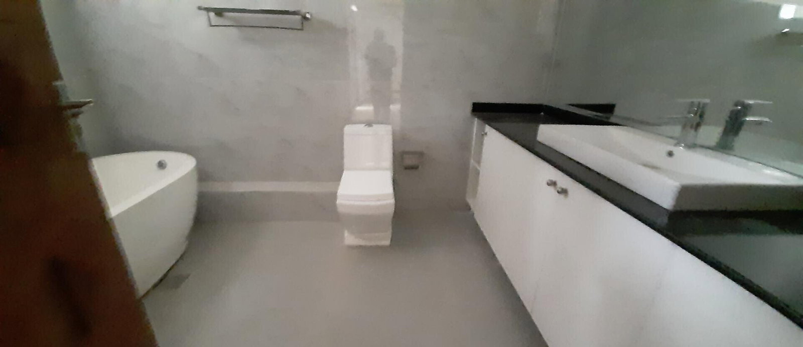 5-Ensuite Townhouse with Fireplace & DSQ in 4-Unit Gated Estate - Westlands