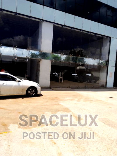 3700sqft Show Room Westlands - Image 4